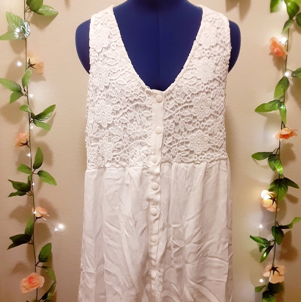 White lace tank top shirt